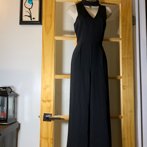 Gianni Bini Pants - Gianni Bini black wide leg mock neck Jump Suit in Size 4